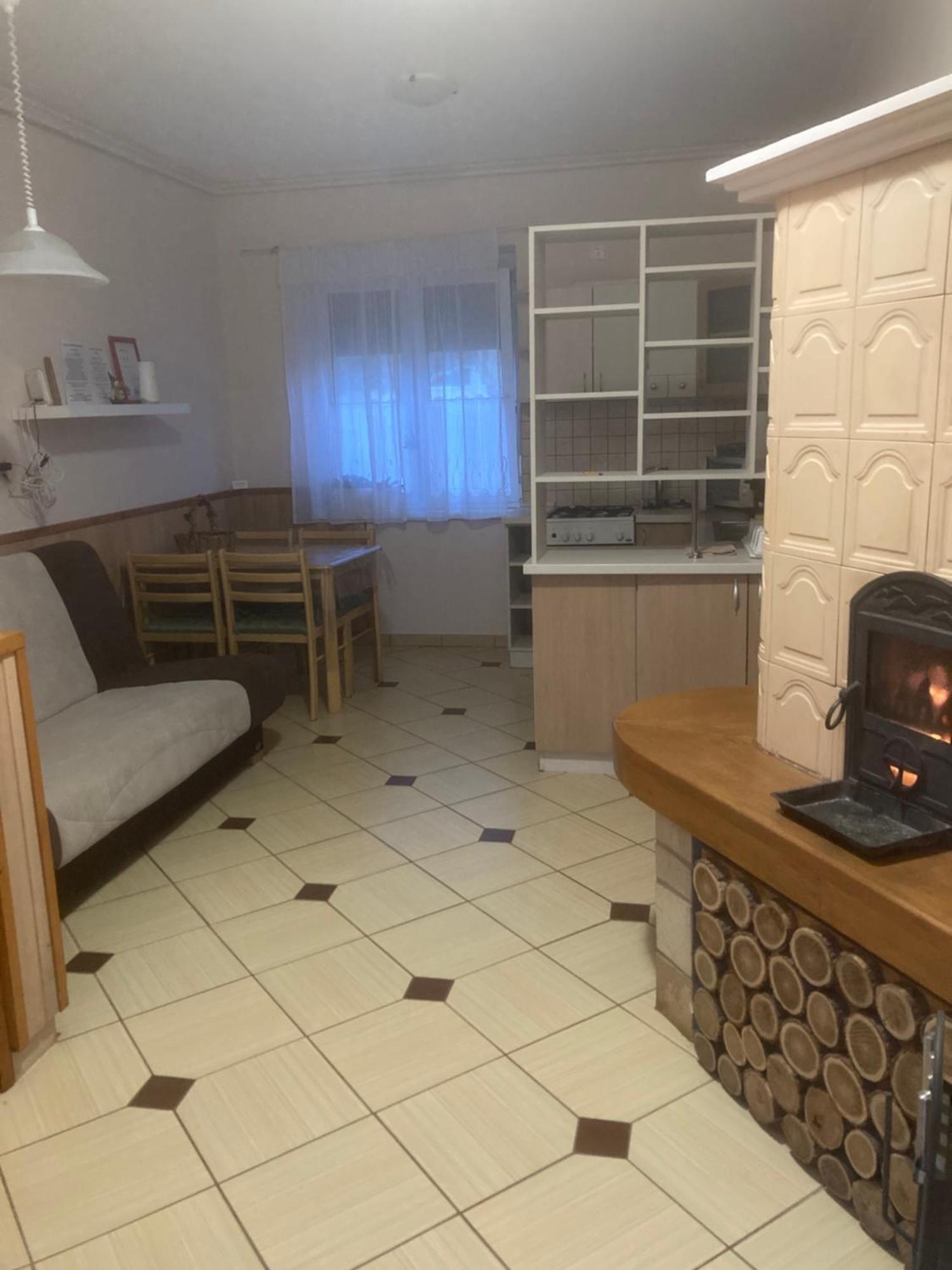 Platan Apartman Marcali Bagian luar foto